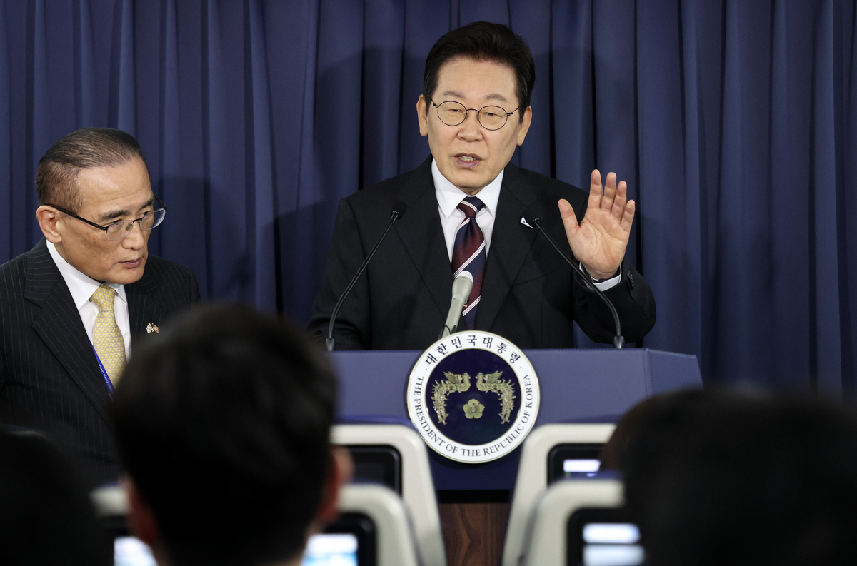 “외교에 친중·혐중 없어”… 실용원칙 재확인