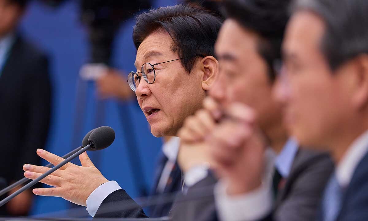 李대통령 “‘저희 나라’, ‘염두해 두고’ 엉터리 국어 듣기 싫다…최소한 교양에 대한 문제”