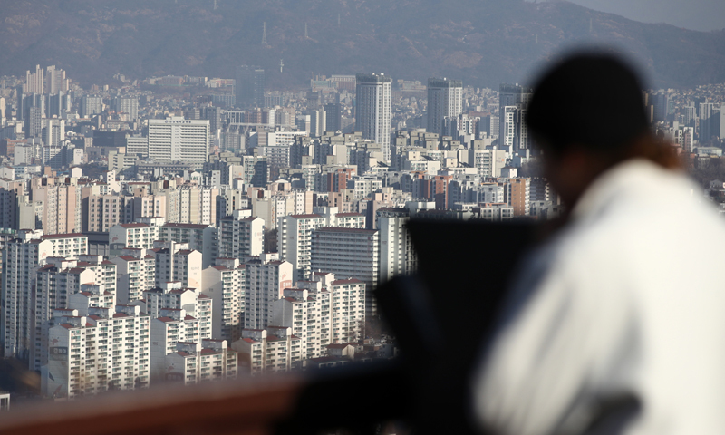 다주택자 대책 통했나…집값 상승 기대 석달 만에 꺾여