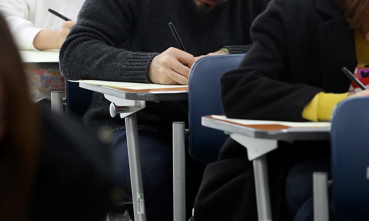 &${esc.h}34;입국 때랑 얼굴이 다르네?&${esc.h}34;…대리시험 합격 네팔인 26명 적발