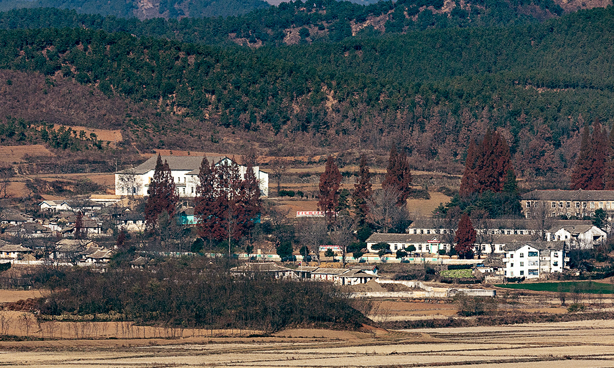 '통일되면 세금 폭탄?'…'민족'보다 안보·비용 따지는 학생들 [통일교육 실태조사 下]