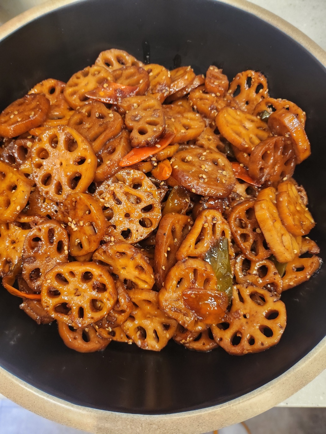 흔한 연근조림이 노화 촉진?…맛·건강 치트키 '연근전'이 있습니다 [FOOD+] 