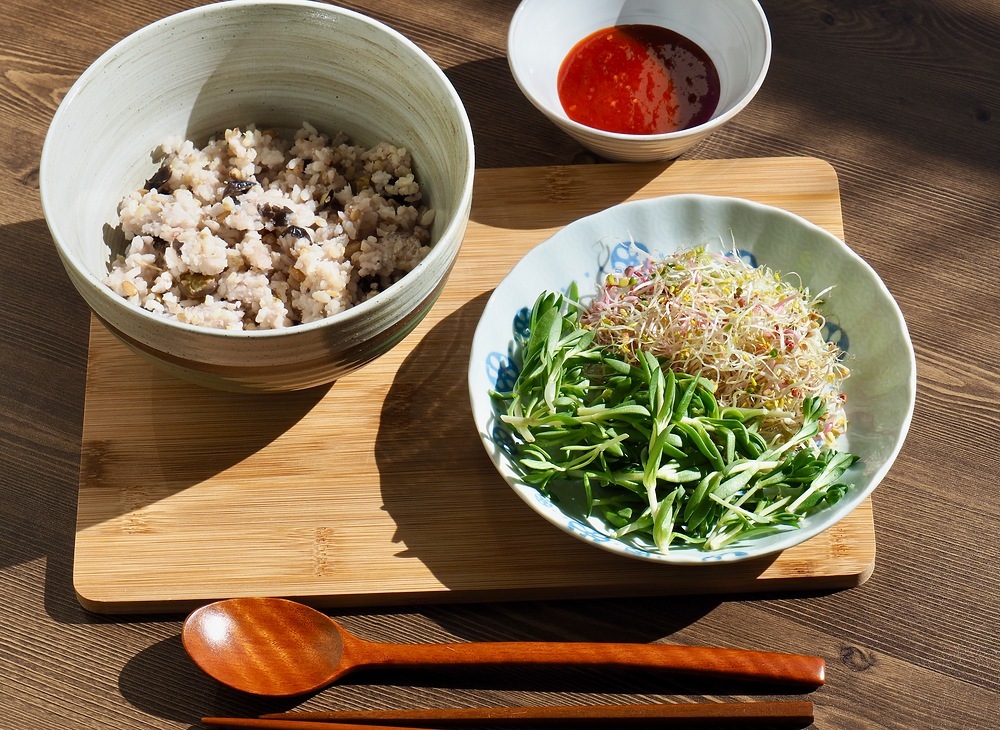 봄 되면 엄마가 꼭 해주던 '돌나물'…달래 3배·냉이 5배 '비타민 폭탄' [FOOD+]