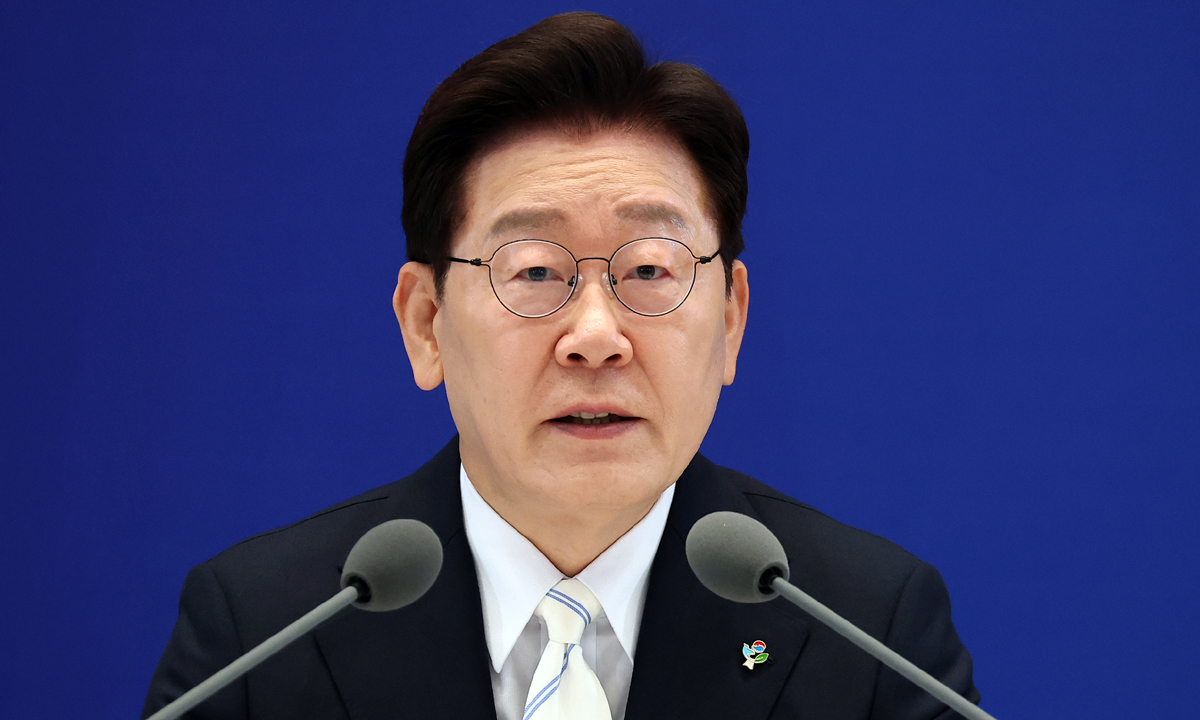 李대통령 “소방관 사망, 음주 강요·감찰 조사 요구 묵살 사실이면 최대치 문책”