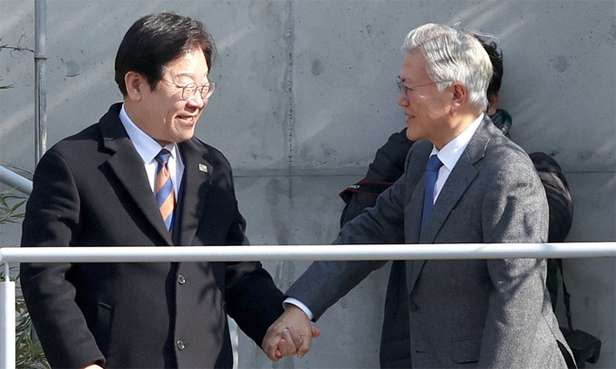 李, 돌연 ‘文과 오찬회동’ 추진… 지지층 결집 정청래 견제 나섰나