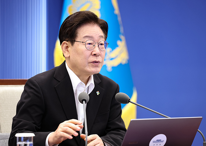 이재명 대통령 “국가전략 산업 다극화 필수… 수도권·지방 윈윈할 청사진 곧 발표”