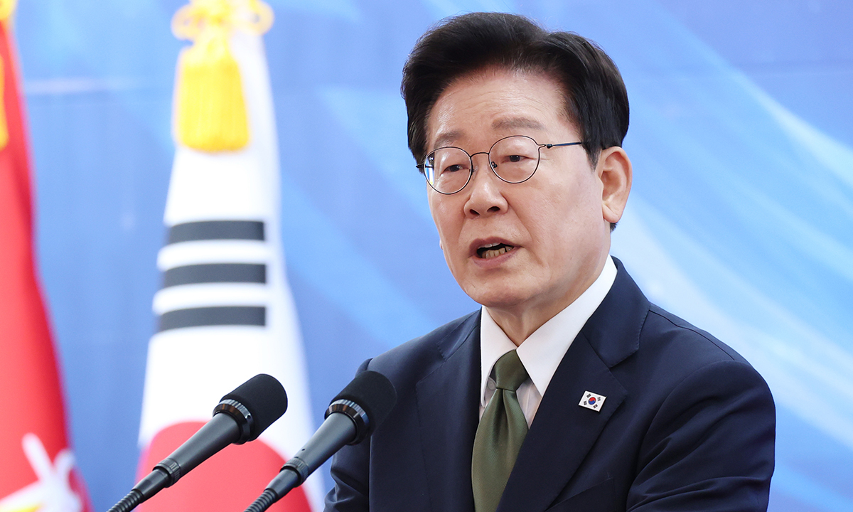 李대통령, 北·美 대화 가능성 거론… 대북 메시지 수위 조절